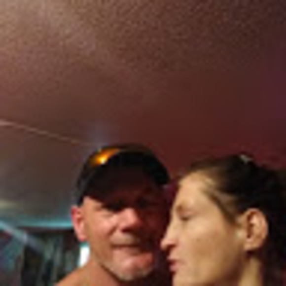 Meet your Posher, Tina - Picture 1 of 1